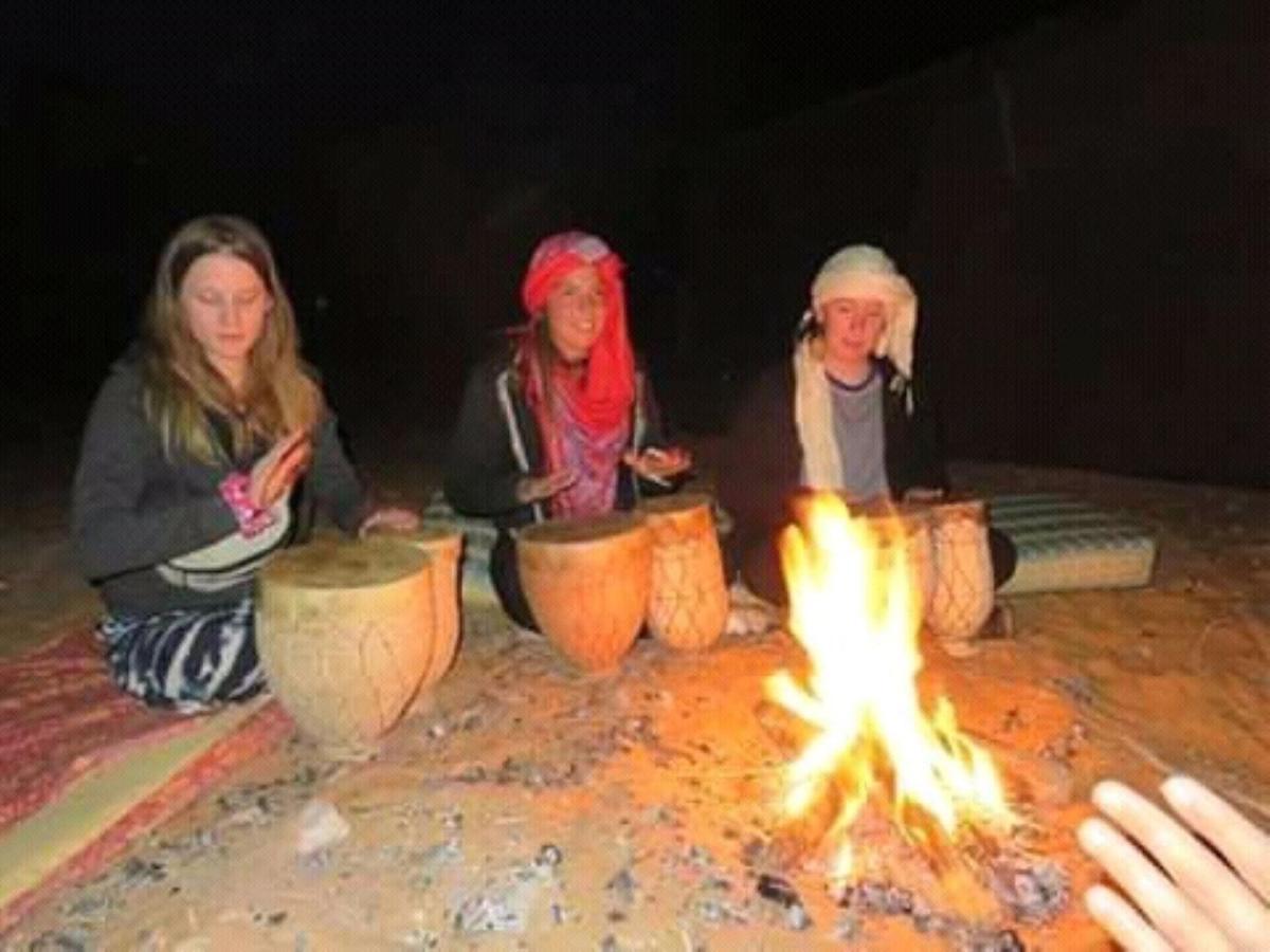 Restcamp Ergchebbi Hotell Merzouga Eksteriør bilde