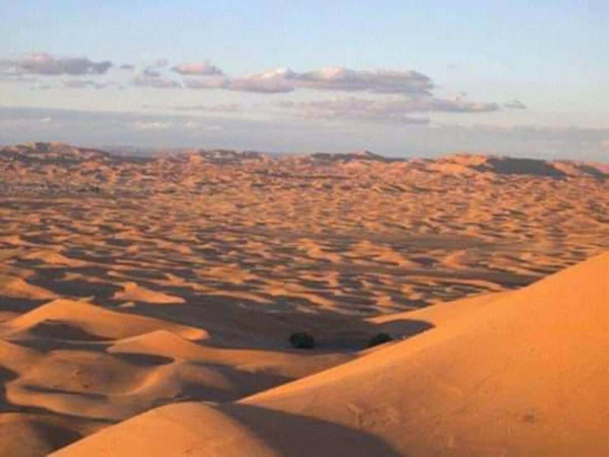 Restcamp Ergchebbi Hotell Merzouga Eksteriør bilde