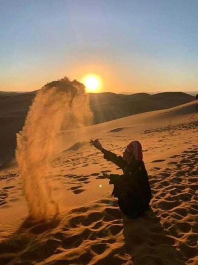 Restcamp Ergchebbi Hotell Merzouga Eksteriør bilde