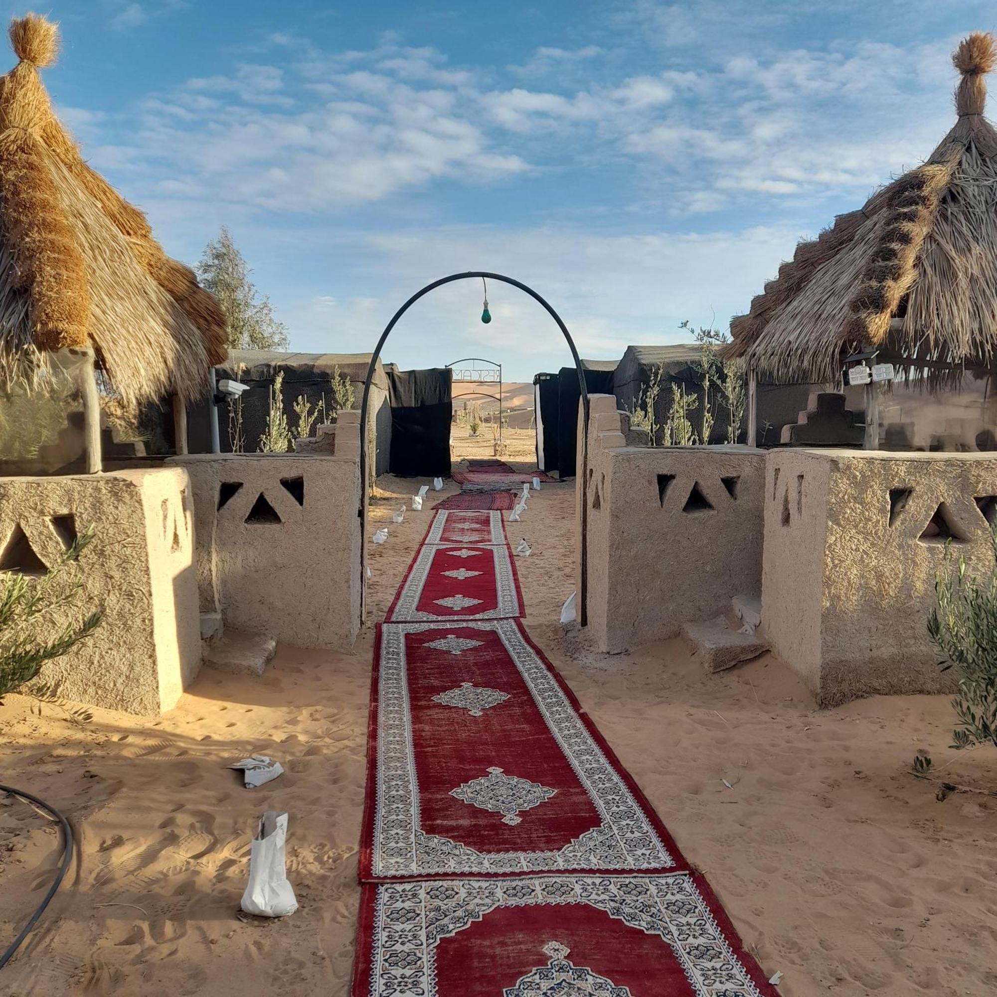 Restcamp Ergchebbi Hotell Merzouga Eksteriør bilde