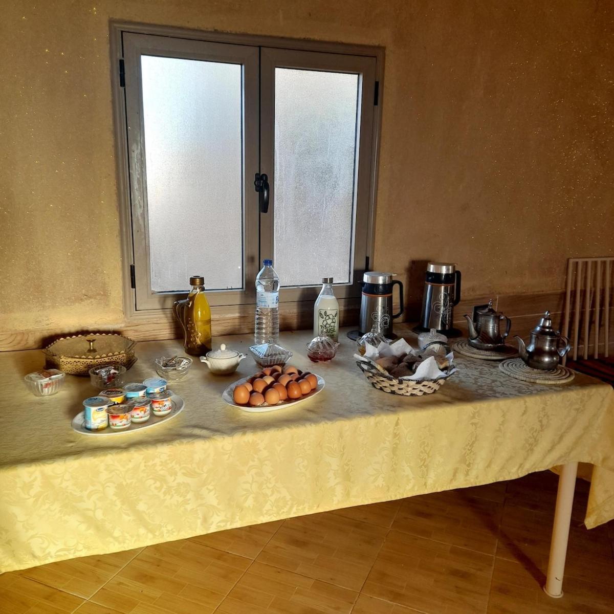 Restcamp Ergchebbi Hotell Merzouga Eksteriør bilde