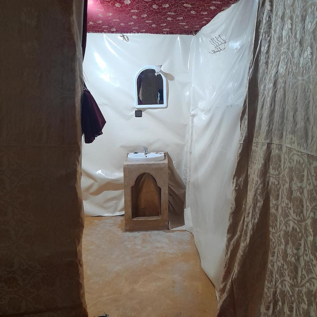 Restcamp Ergchebbi Hotell Merzouga Eksteriør bilde